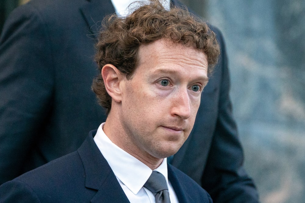 Mark Zuckerberg exits Los Angeles Superior Court.