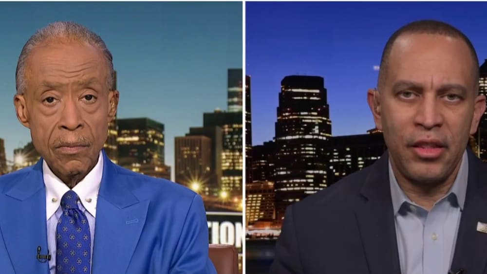 Rep. Jeffries calls for ICE and DHS ‘to conduct themselves’ like every other law enforcement agency