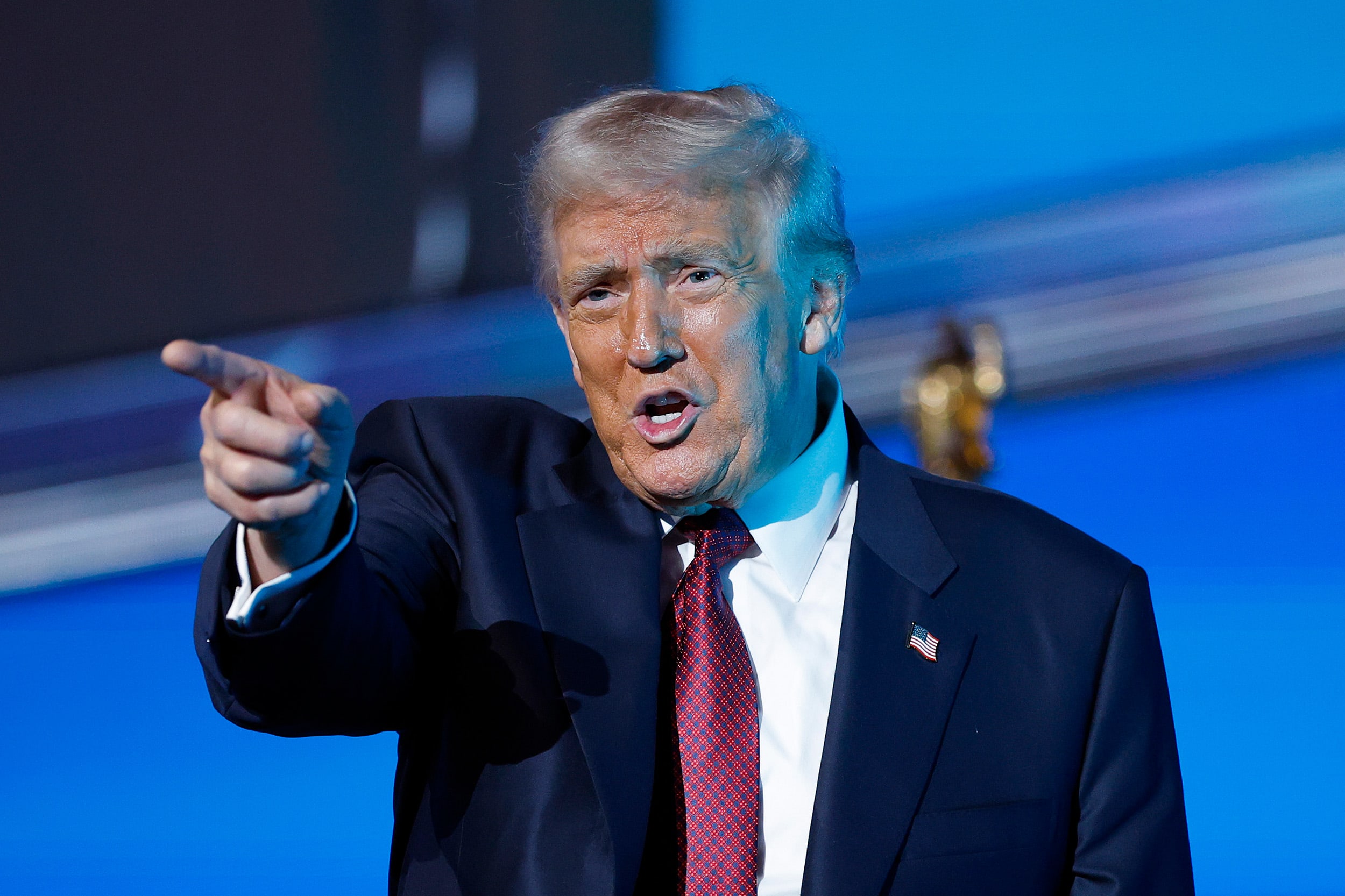 Trump’s promises of direct checks to Americans put GOP in a bind