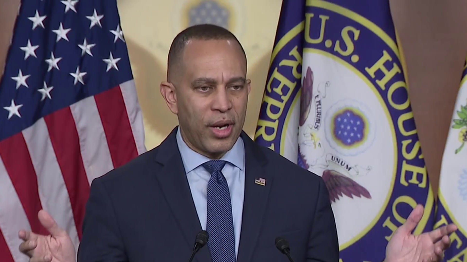 DHS expected to shut down as immigration talks stall