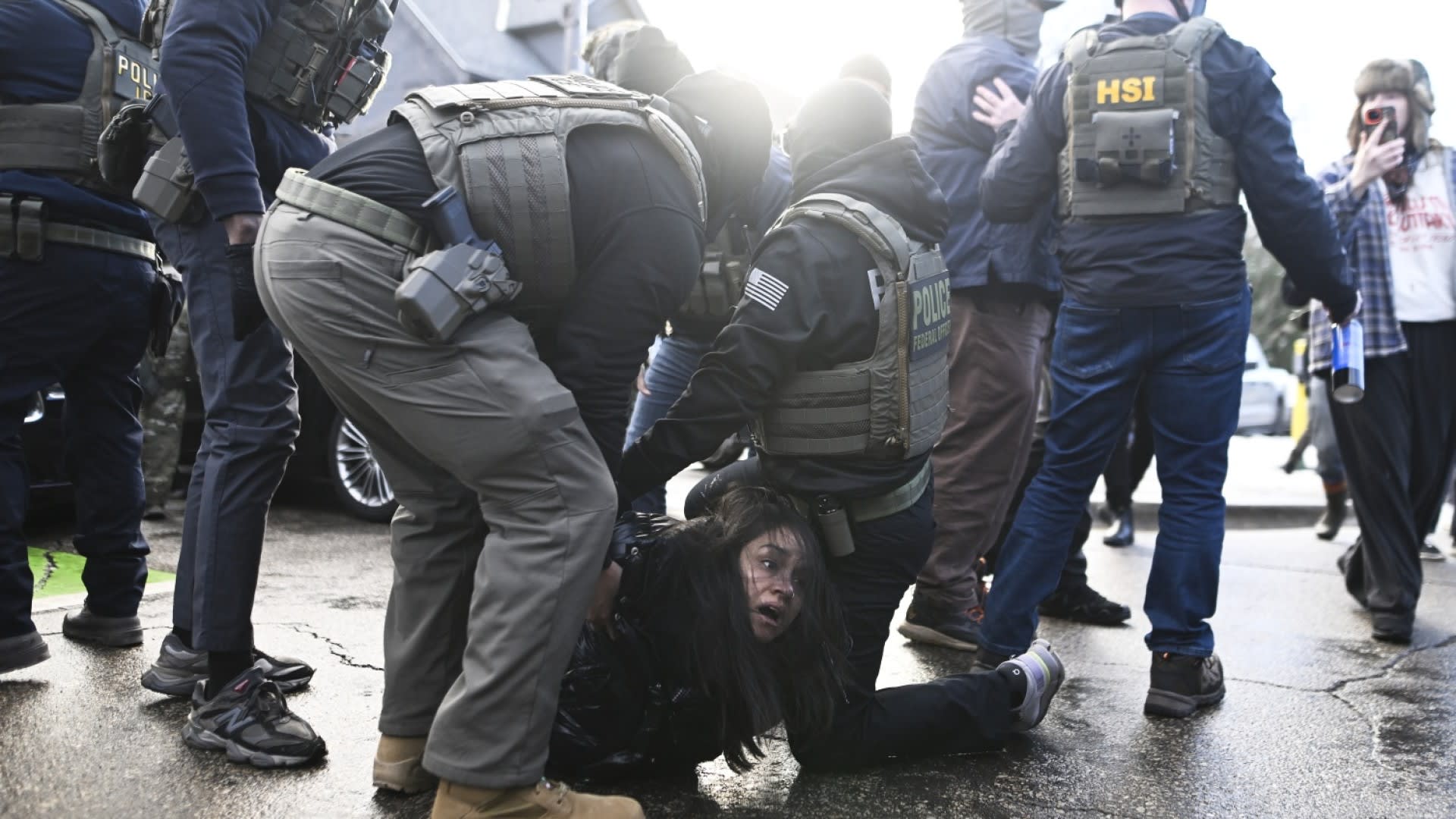 New bill would allow Minnesotans to sue ICE if their constitutional rights are violated