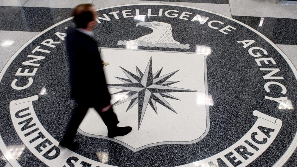 A man crosses the Central Intelligence A