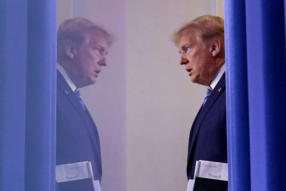 Image: President Donald Trump arrives to speak at a coronavirus task force briefing at the White House