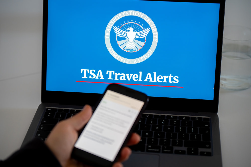 TSA Travel Alerts display on a computer screen