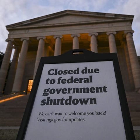 A view of a "closed sign" as the 23rd day of the ongoing federal government shutdown.