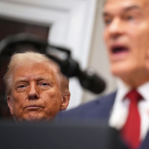 President Donald Trump and Administrator for the Centers for Medicare & Medicaid Services Mehmet Oz.