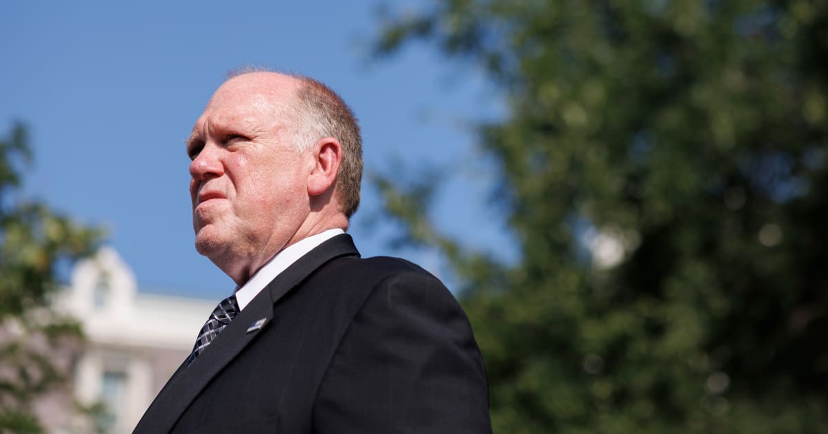 Border czar Homan did NOT receive normal background check during bribery probe...