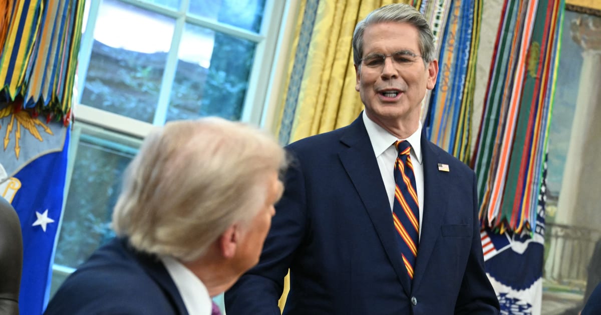 Trump administration lifts sanctions on execs tied to spyware company