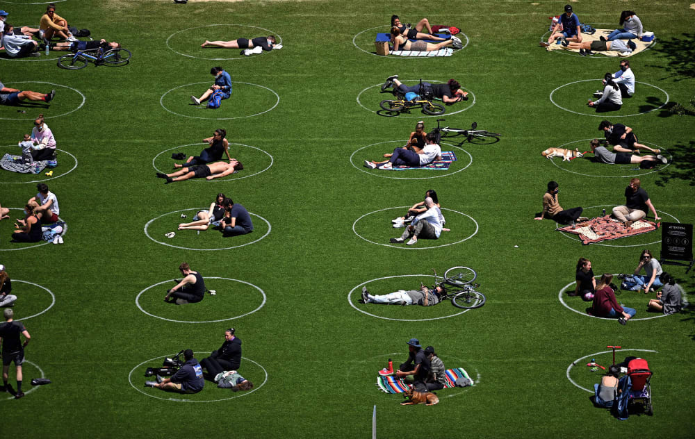 TOPSHOT-US-HEALTH-VIRUS