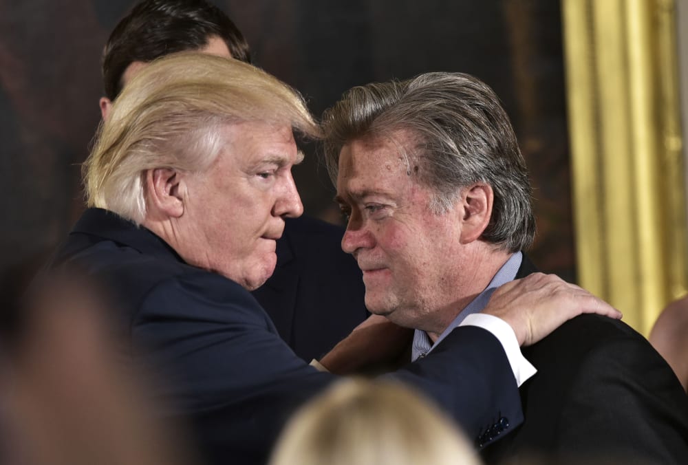 Image: FILES-US-POLITICS-TRUMP-BANNON