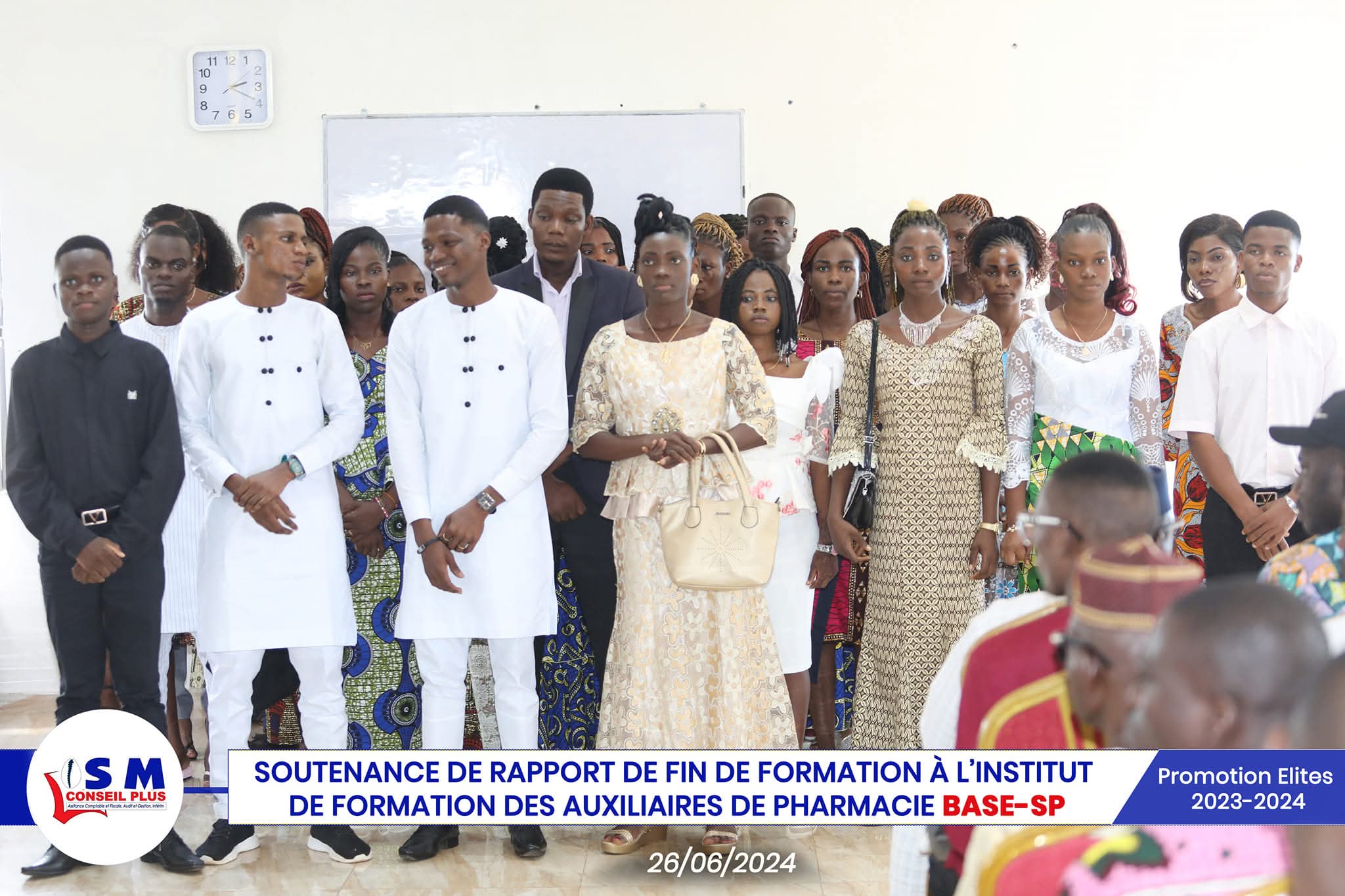 Les Étudiants de l'Institut BASE-SP Brillent lors de Leurs Soutenances et Se Préparent à l'Auto-Entrepreneuriat