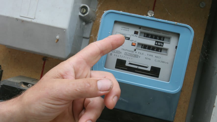 Une facture de 54 000 euros réclamée à un propriétaire équipé de panneaux solaires