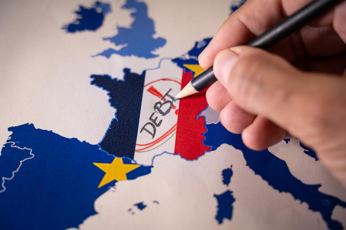Dettes souveraines : la Grèce et l'Italie regagnent la confiance face à la France