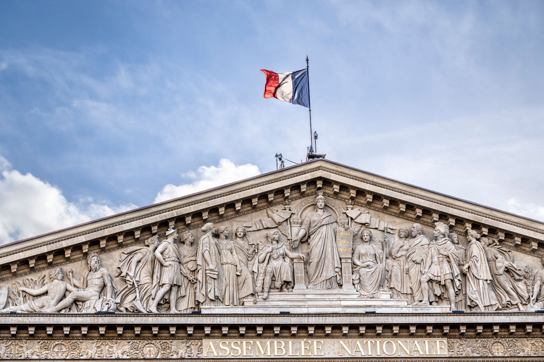 Sondage : 85 % des Français estiment que la France est en déclin