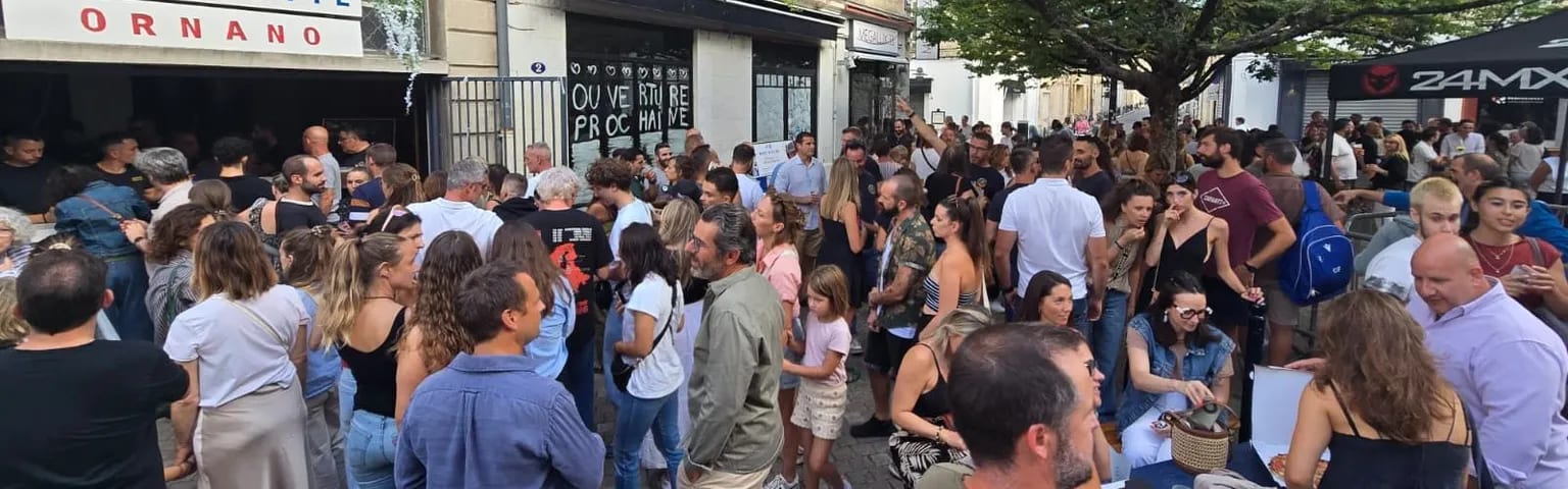 Hommage à Bordeaux aux deux pompiers décédés dans l'incendie de Mérignac