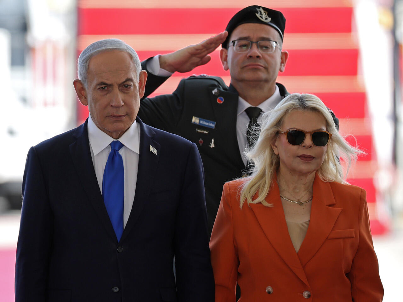 Israël : Sara Netanyahu met en cause un opposant sur le 7-Octobre