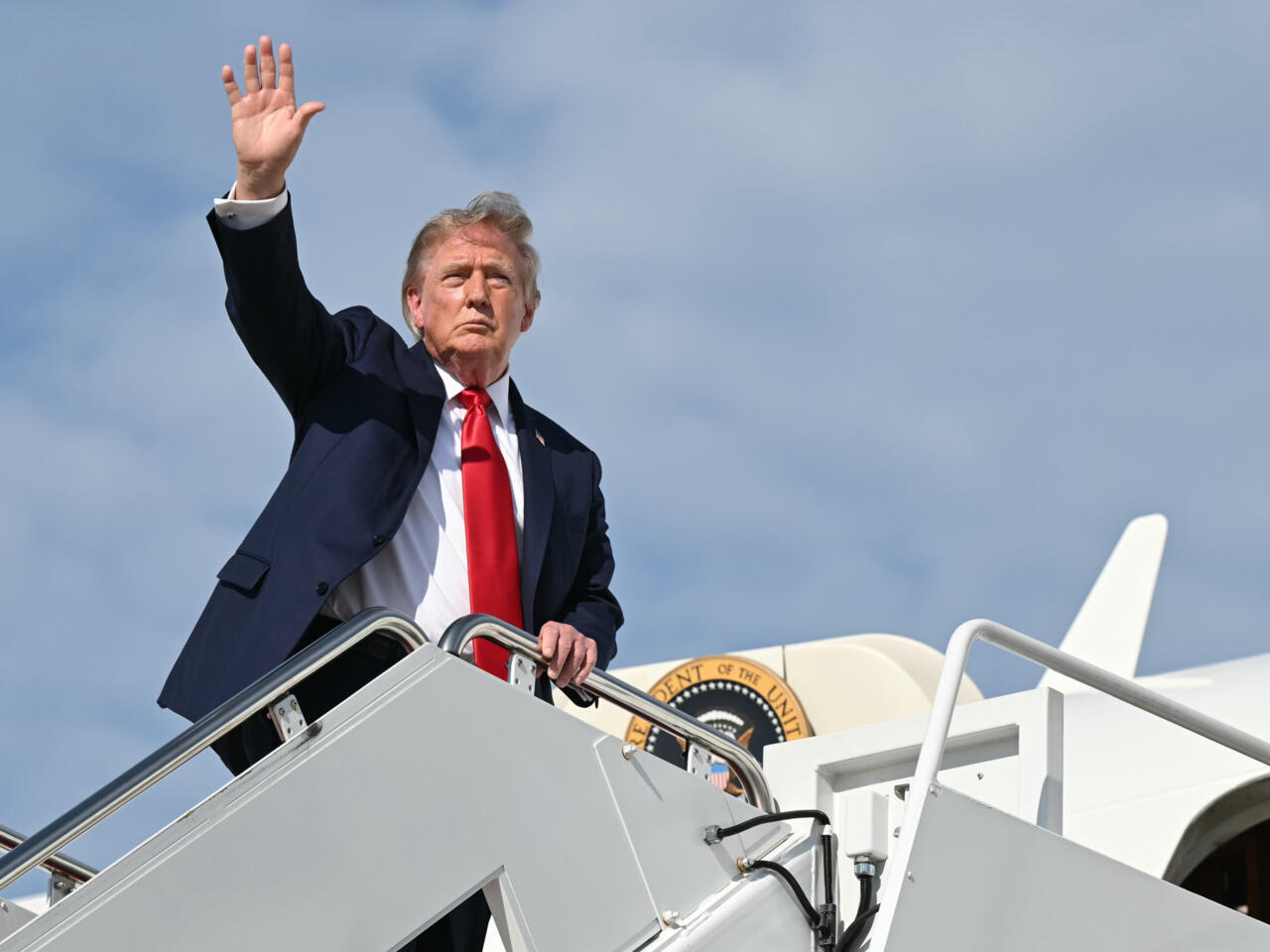 Les États-Unis mènent de nouvelles frappes militaires en Iran