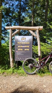 images/8XfGa4eo8JeLsYTyaKM4w5g0hXovuGsxFNoNPkmSq5w-576x1024