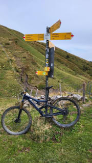 images/m1v45vZO85l-GWFAJzfwDwZmlyuf-1IgqKKq00P90f4-576x1024