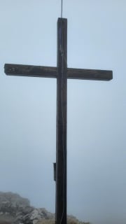 images/vFWizceYwjGyQkXoNkIYf3r0m7k8G4WZCiXJQLOMUgU-576x1024