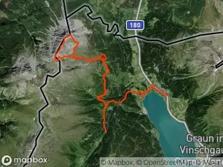 https://res.cloudinary.com/mtb-loc/image/upload/q_auto:eco/v1641487695/preview/2019-09-04-Zum-Fruehstueck-auf-den-Piz-Lat.webp