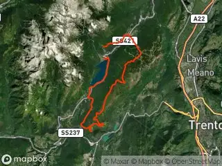 https://res.cloudinary.com/mtb-loc/image/upload/q_auto:eco/v1641487695/preview/2022-05-30-From-Top-to-Lake.webp