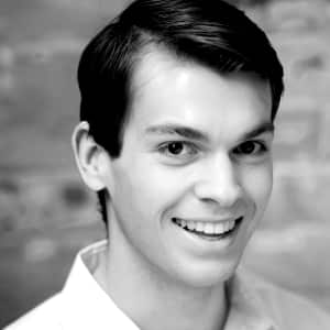 HeadShot 7.jpg