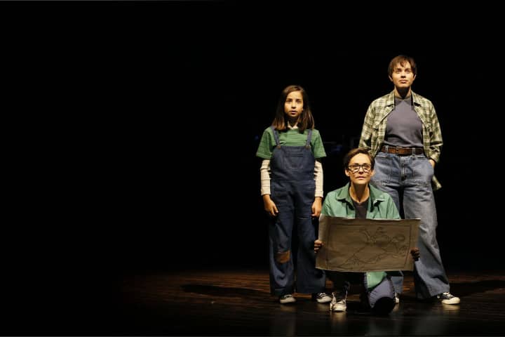 Artwork for Fun Home broadens what it means to be queer