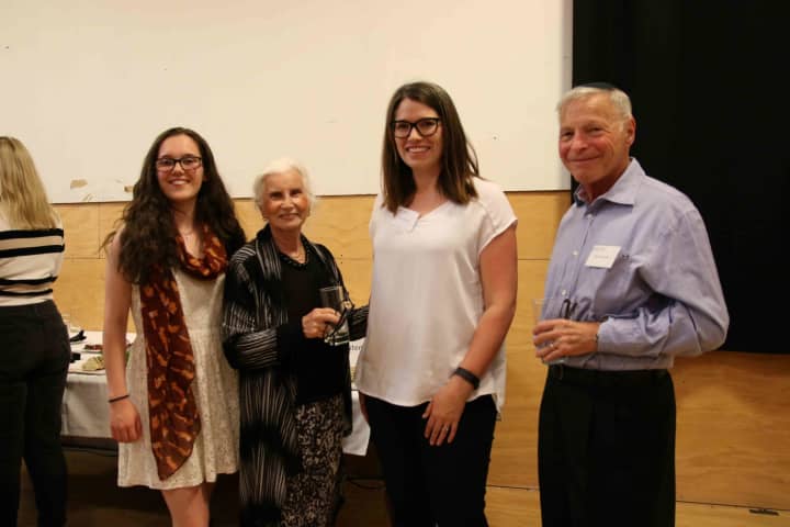 Artwork for Lorrane Shwartz