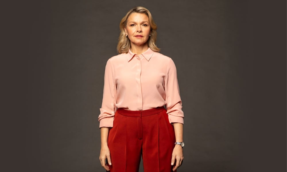 Julia | Melbourne Theatre Company
