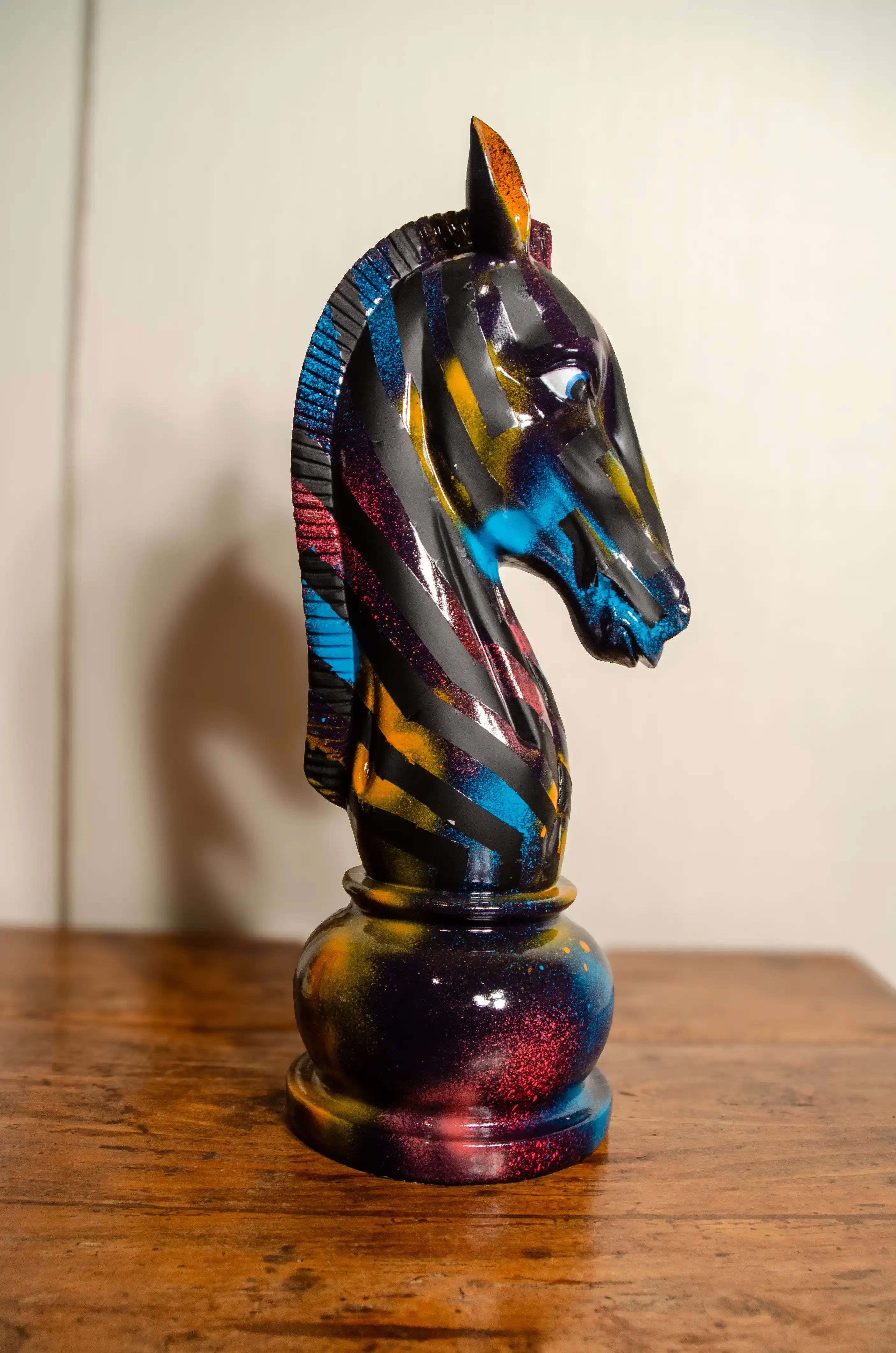 Knight Zebra - Sculpture de zebre en résine 1
