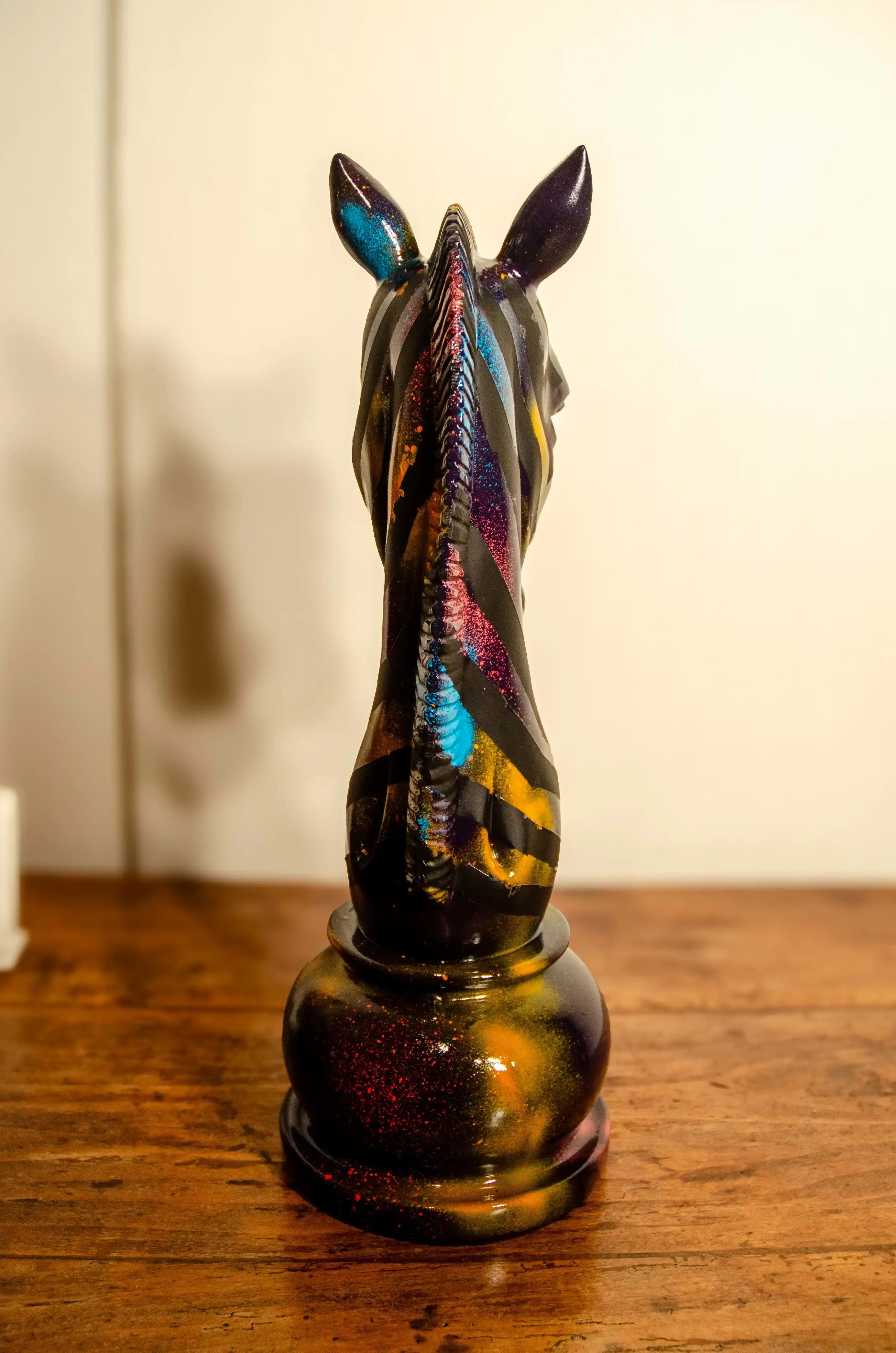 Knight Zebra - Sculpture de zebre en résine 4