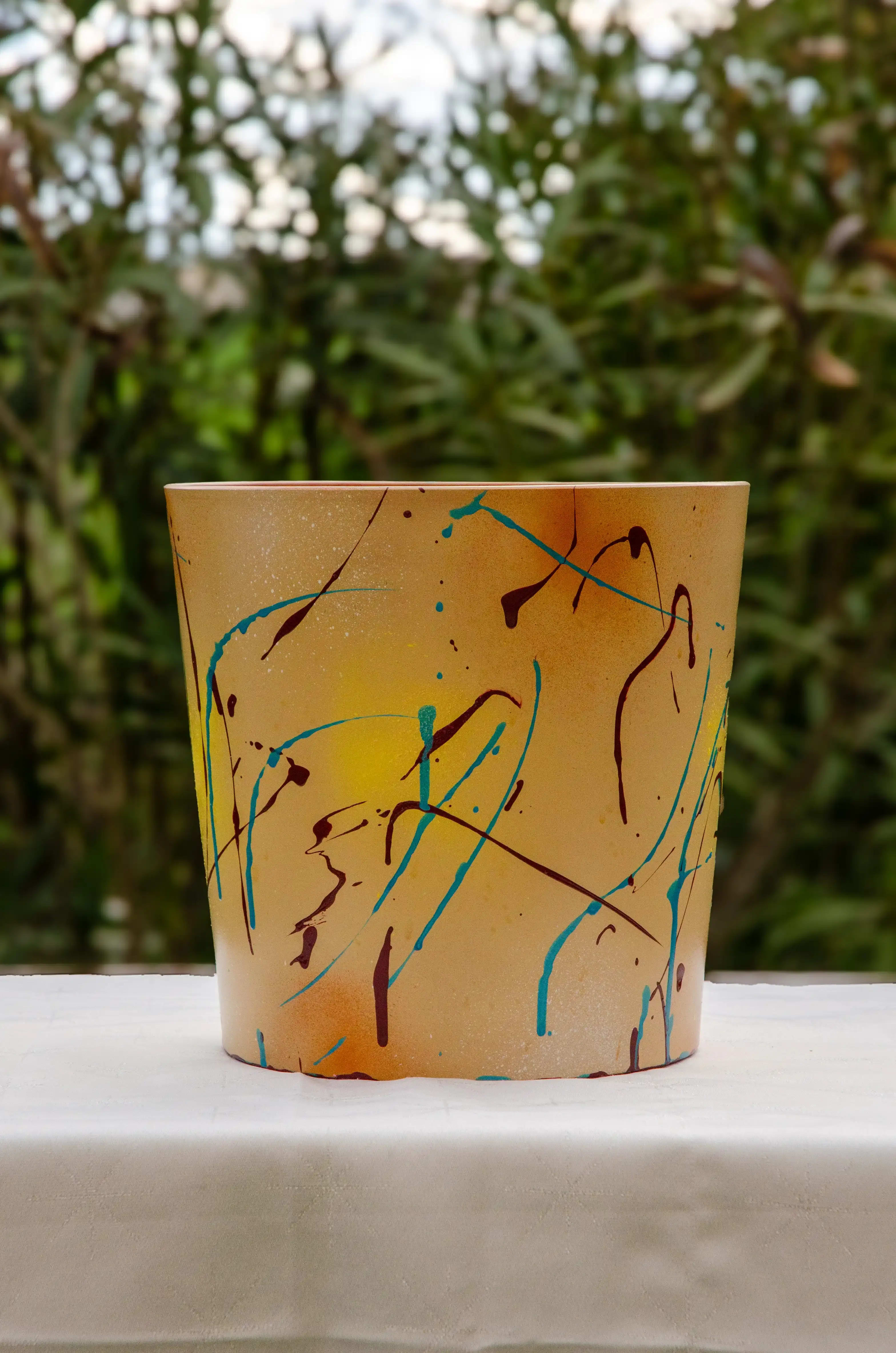 Pot de fleur beige 3