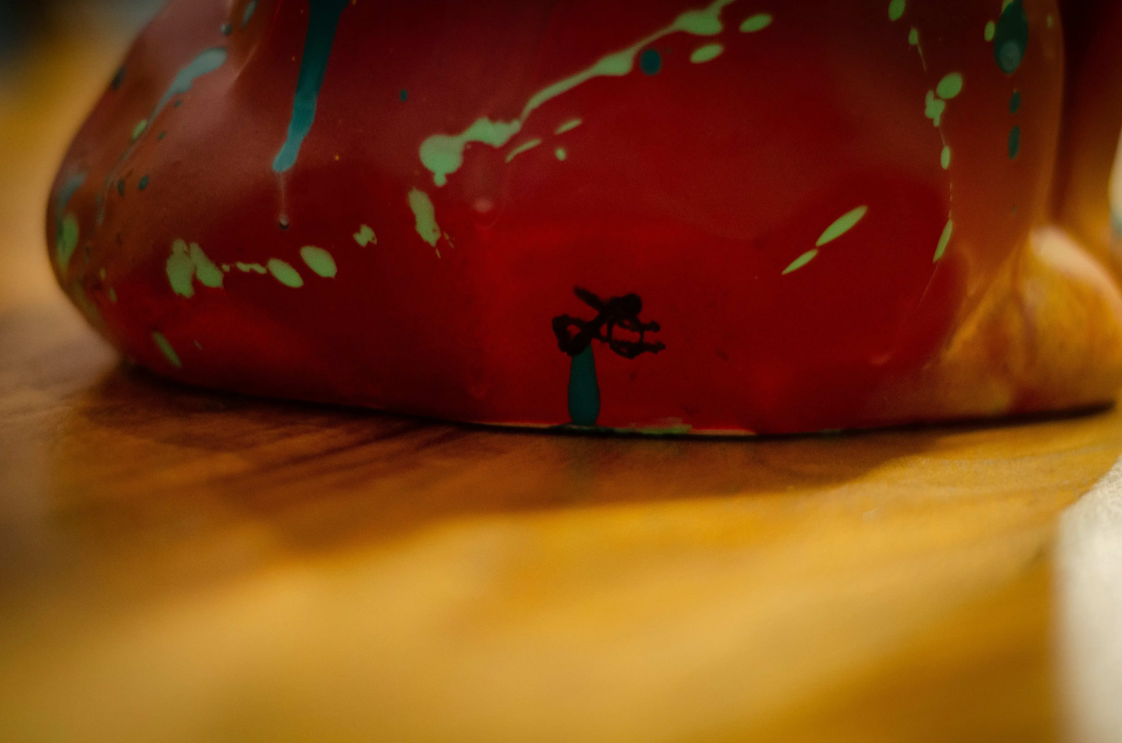 Sculpture en céramique “Renard pop” rouge 2