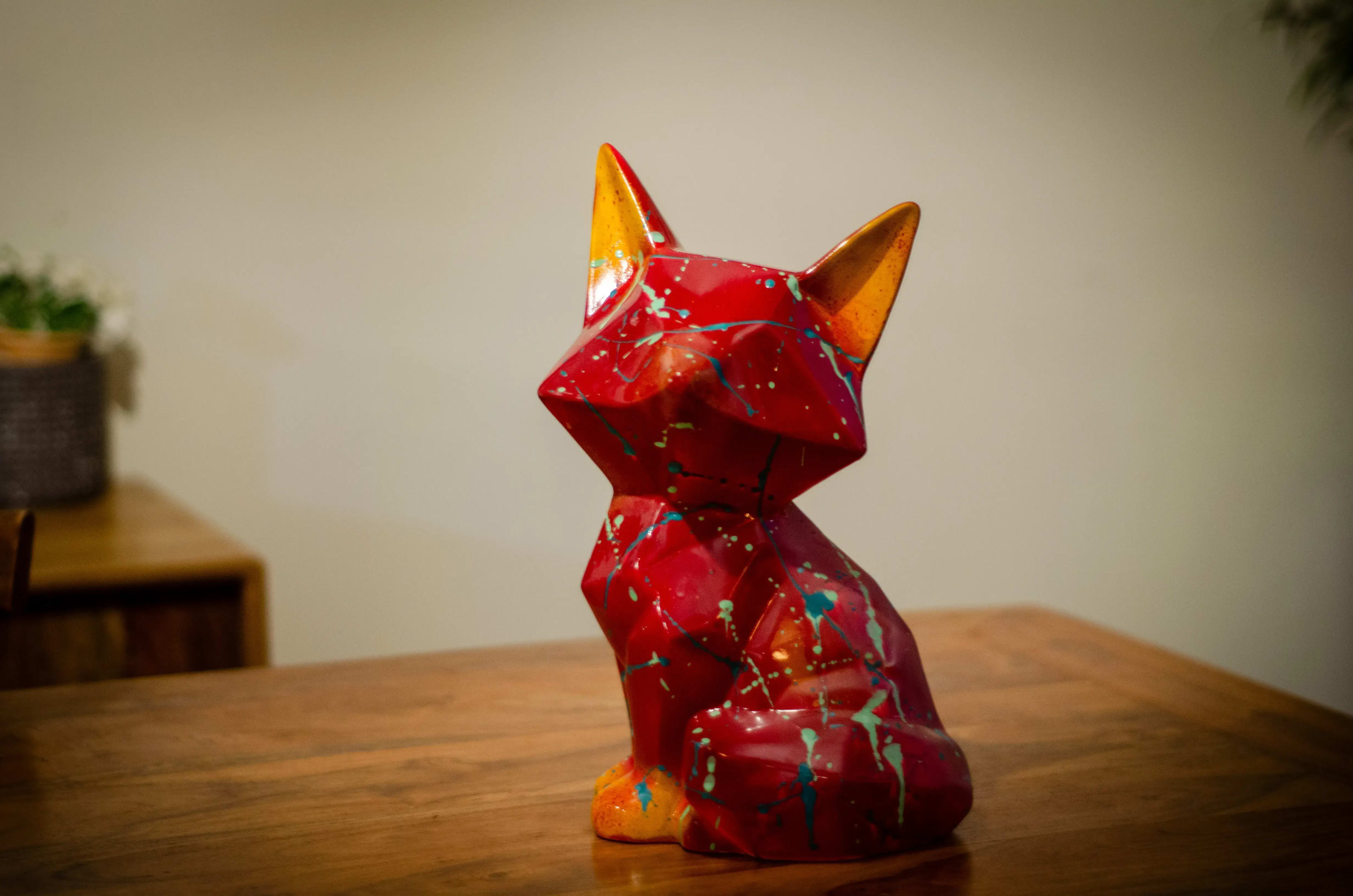 Sculpture en céramique “Renard pop” rouge 3