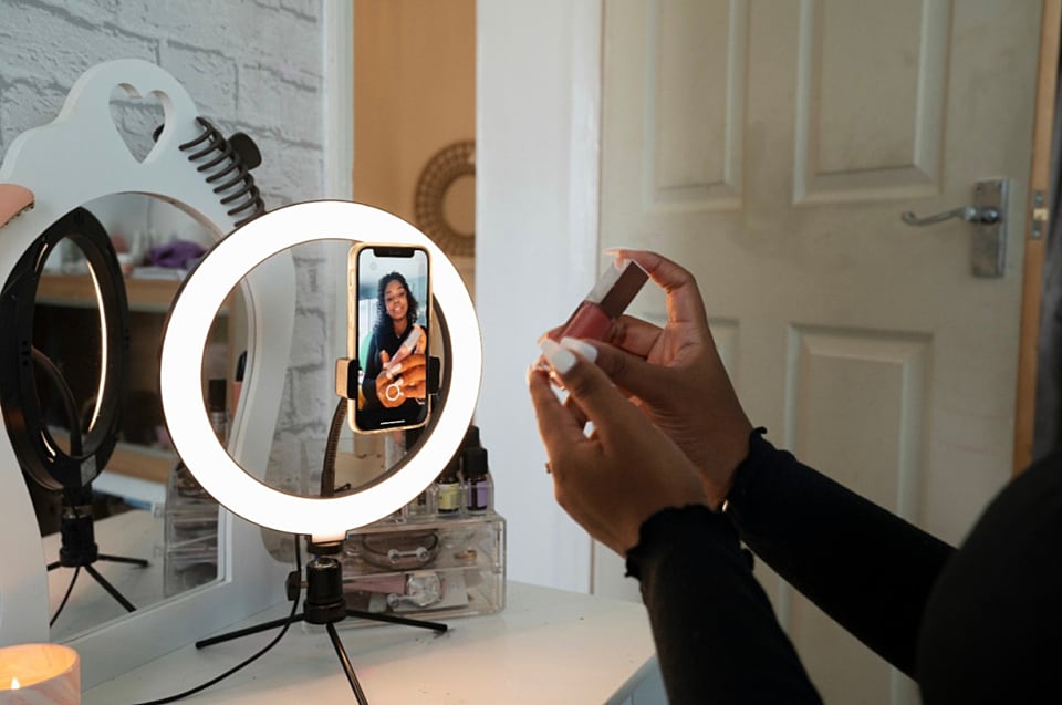 Influencer marketing imagepng
