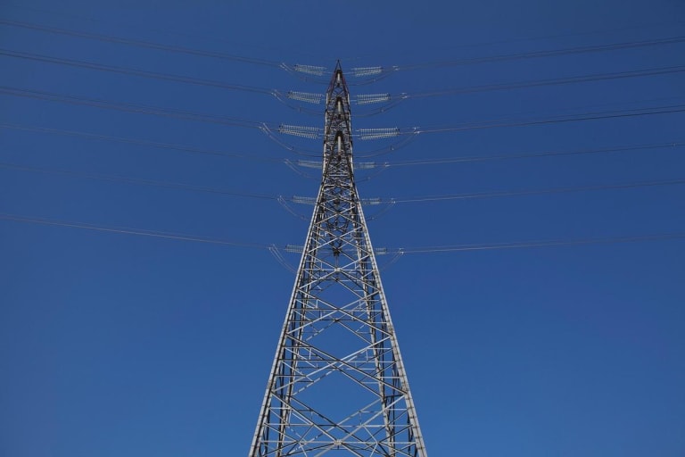 Abradee exige evidências antes de aprovar restrições a marcas compartilhadas no setor elétrico