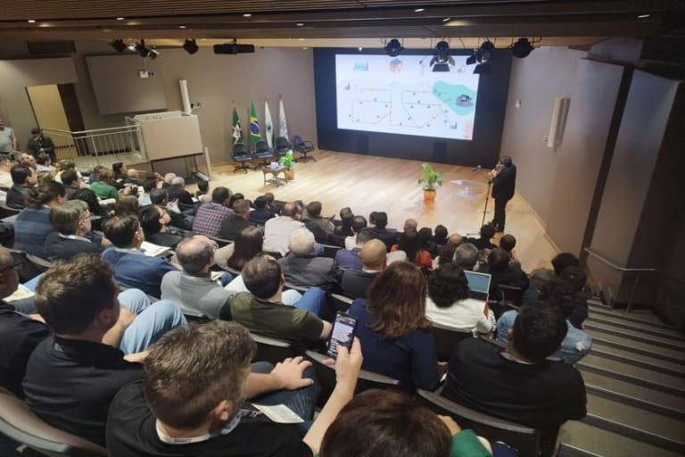 Curitiba sedia conferência internacional de energias inteligentes