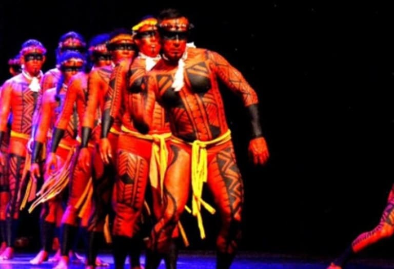 Cia. Tribos do Pará leva dança indígena da Amazônia gratuita ao SESI Lab Brasília
