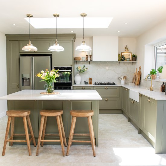 Shaker Chelsea Olive Wren Kitchens