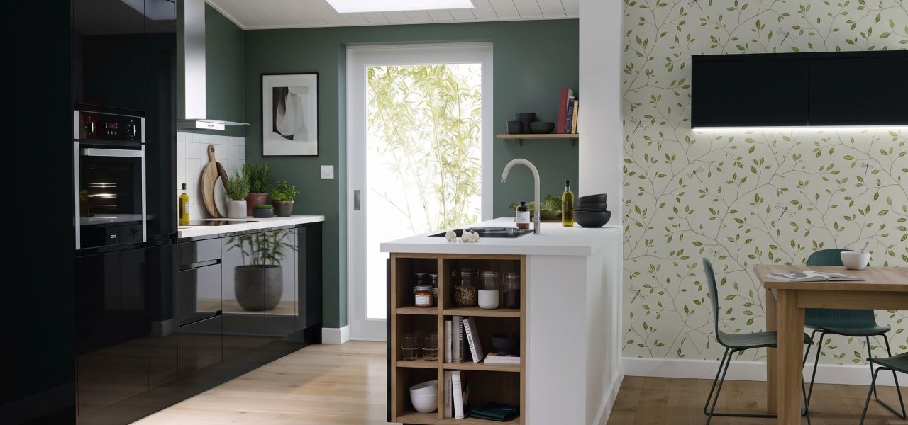 J Pull Kitchen in Nero Gloss kitchen
