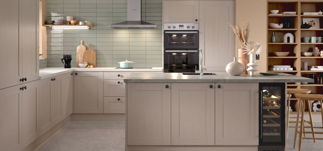 Shaker 5 Piece Kitchen in Cashmere Grain kitchen