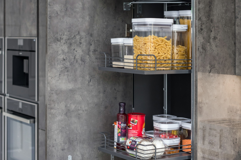 Wren corner hot sale pantry