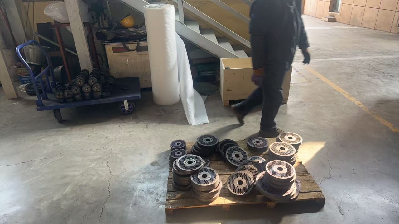 200 mm die