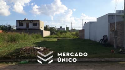 Terreno en Pasaje Publico 2300