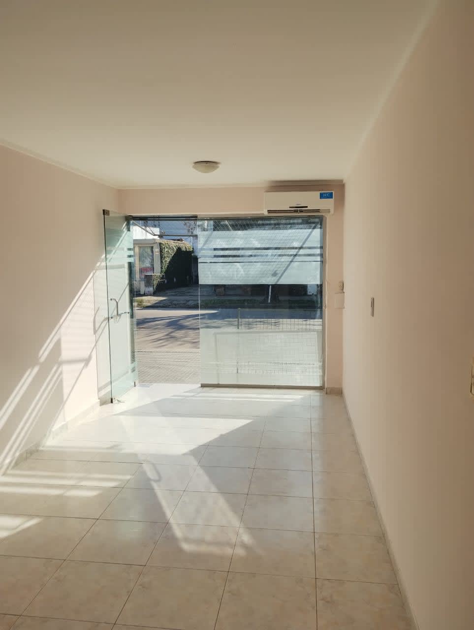 Local comercial en Alquiler