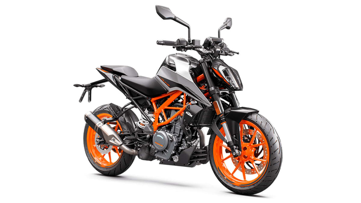 KTM Duke 390 : Raja Jalanan Pelahap Segala Tikungan