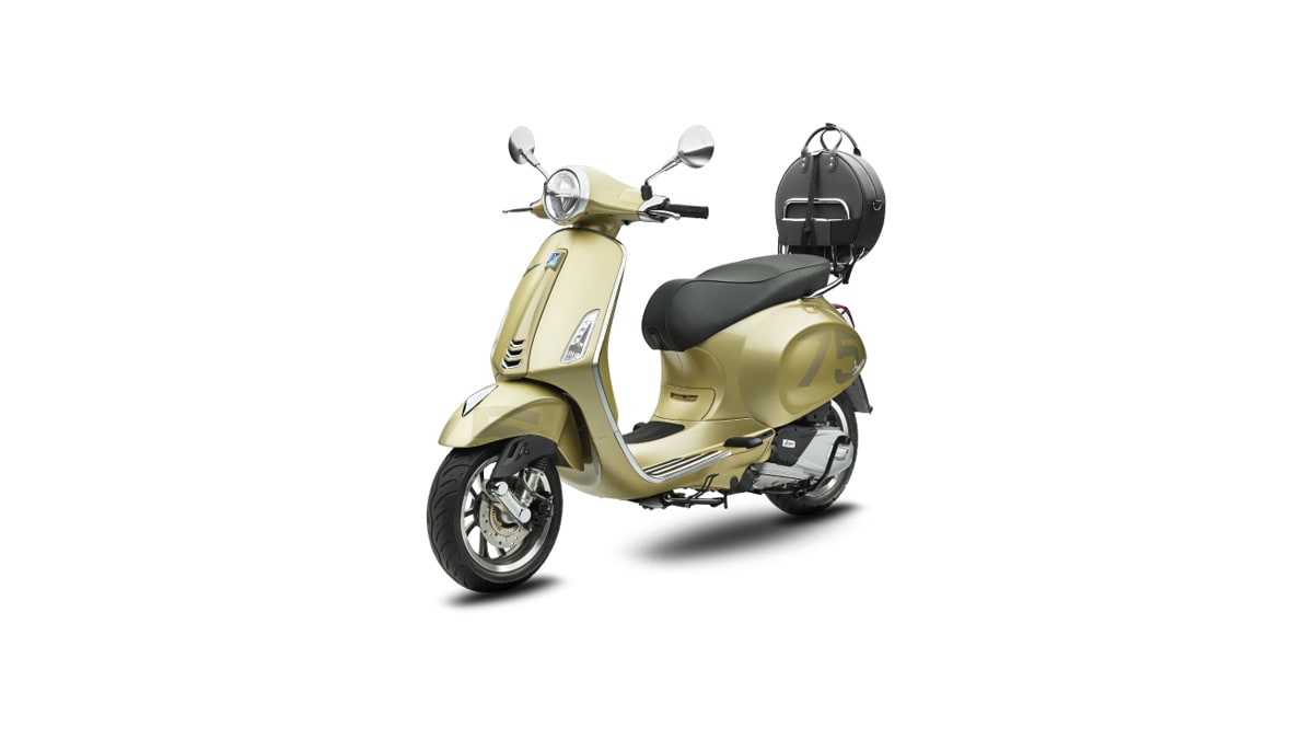 Vespa Edisi 75th Anniversary