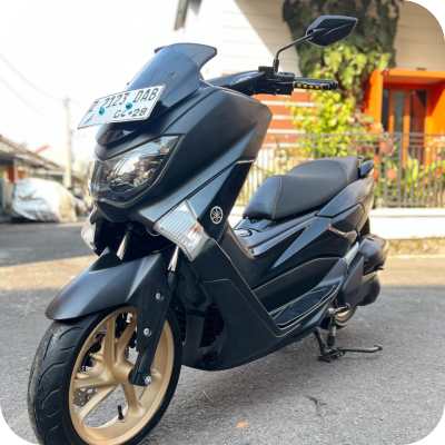 YAMAHA N MAX