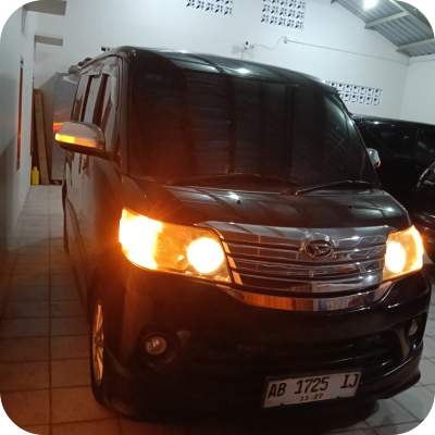 DAIHATSU LUXIO 1.5 X AT